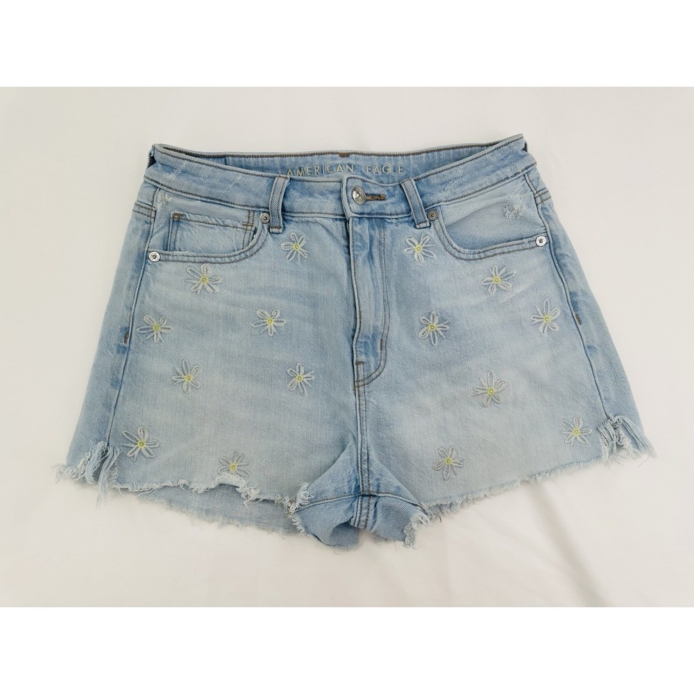 American Eagle Denim Mom Short Size 6 Women's Embroidered Daisy's Flowers